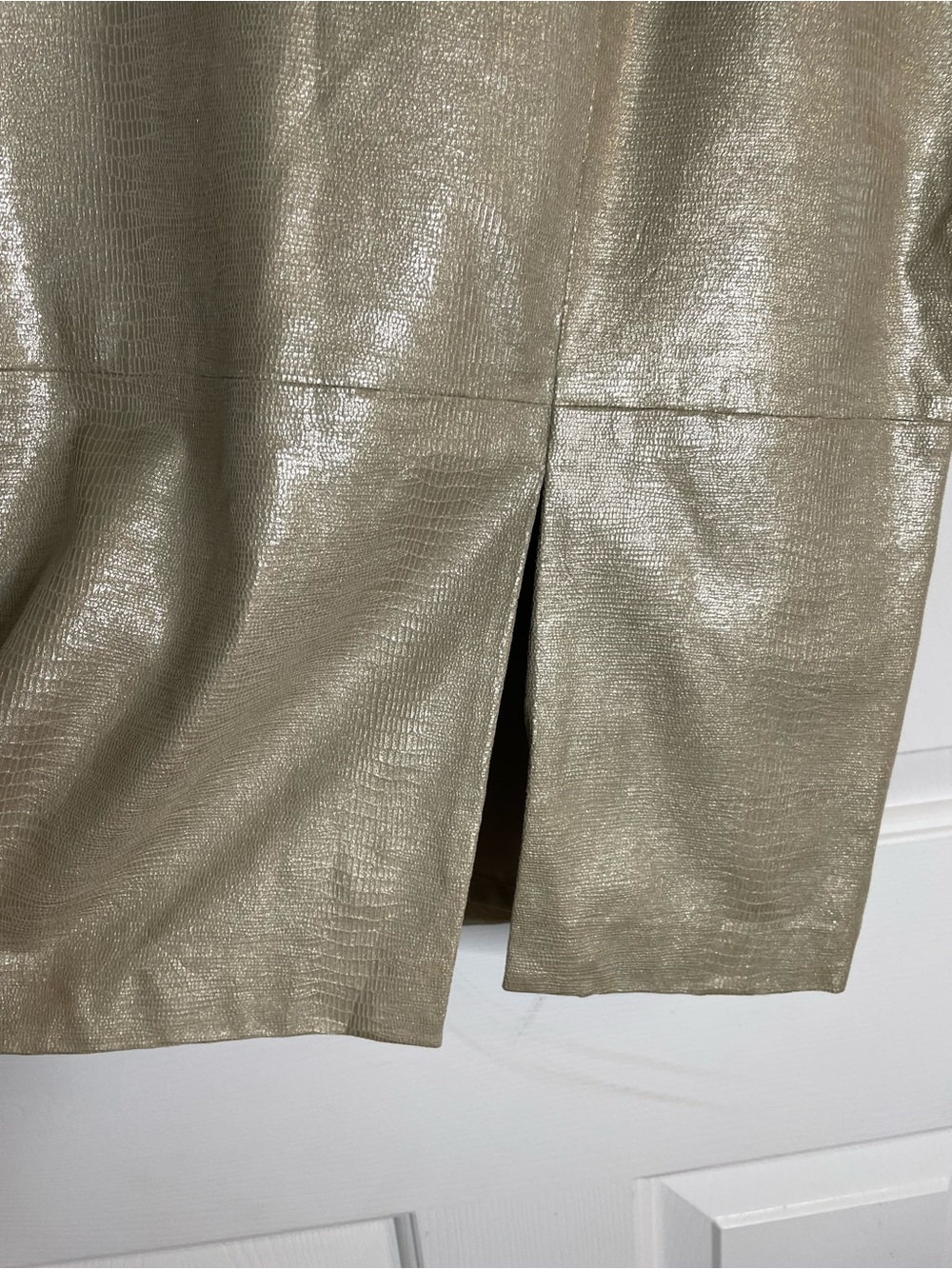 Linda Allard Ellen Tracy Gold Snake Skin Print Leather Pencil Skirt Size 8 - Picture 3 of 8